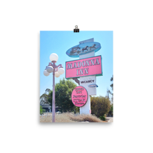 Load image into Gallery viewer, Primadonna